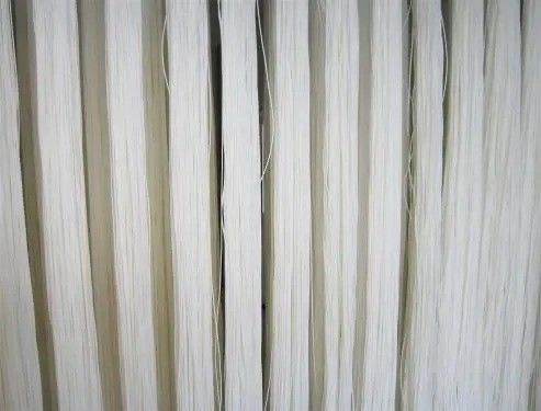 30-50 LMH バックウォッシュ フルックス PVDF PES MBR 10 m2 のホールファイバー超濾過膜繊維 長持ち性能